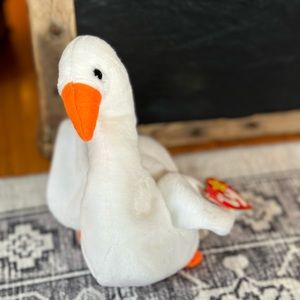 $5 SALE RARE RETIRED Ty Beanie Baby 1996 - Gracie the Swan with Swing Tag 7"